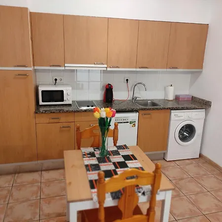 Mingu 1er Pis Apartament Besalú