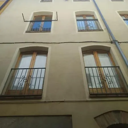Mingu 1er Pis * Besalú