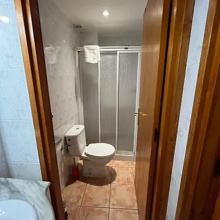 Mingu 1er Pis Apartament Besalú