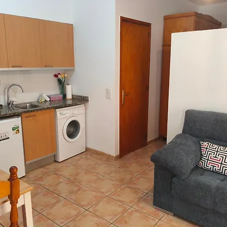 Mingu 1er Pis Apartament